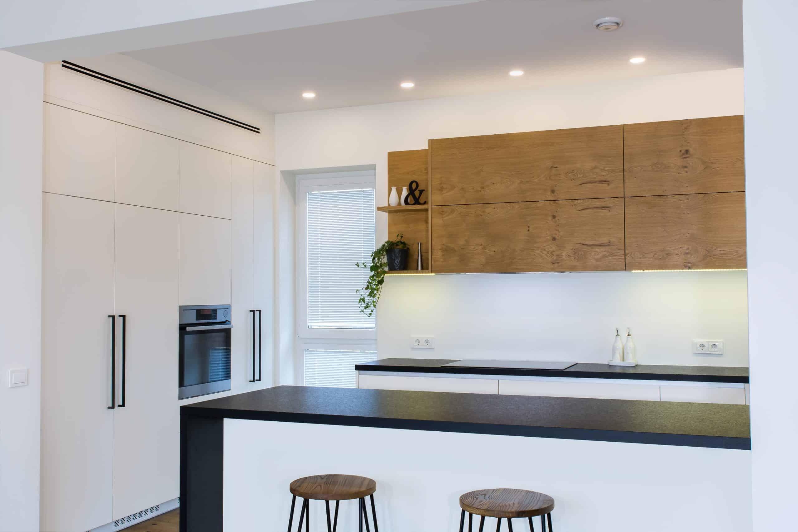cucina moderna con penisola